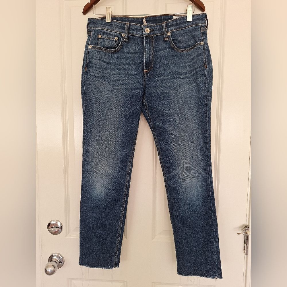 Rag&Bone low rise slim boyfriend jeans size 28